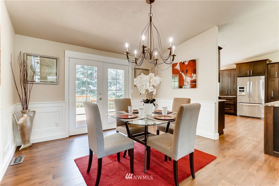 23317 49th Avenue Southeast Bothell, WA 98021 - Photo 7 of 25