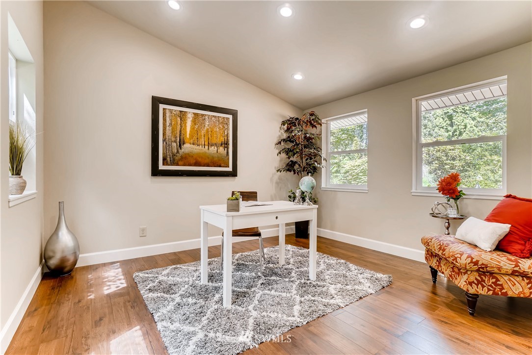 23317 49th Avenue Southeast Bothell, WA 98021 - Photo 8 of 25