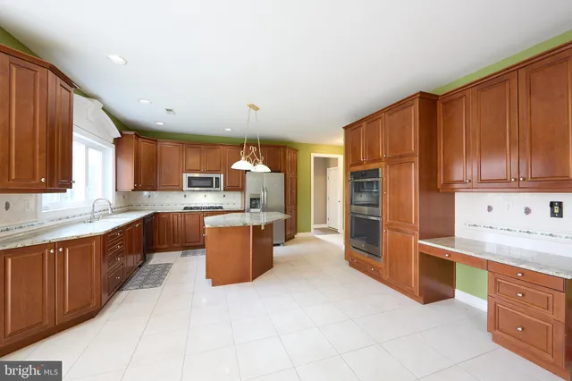 $1,425,000 | 1401 Hampstead Court, Blue Bell, PA 19422