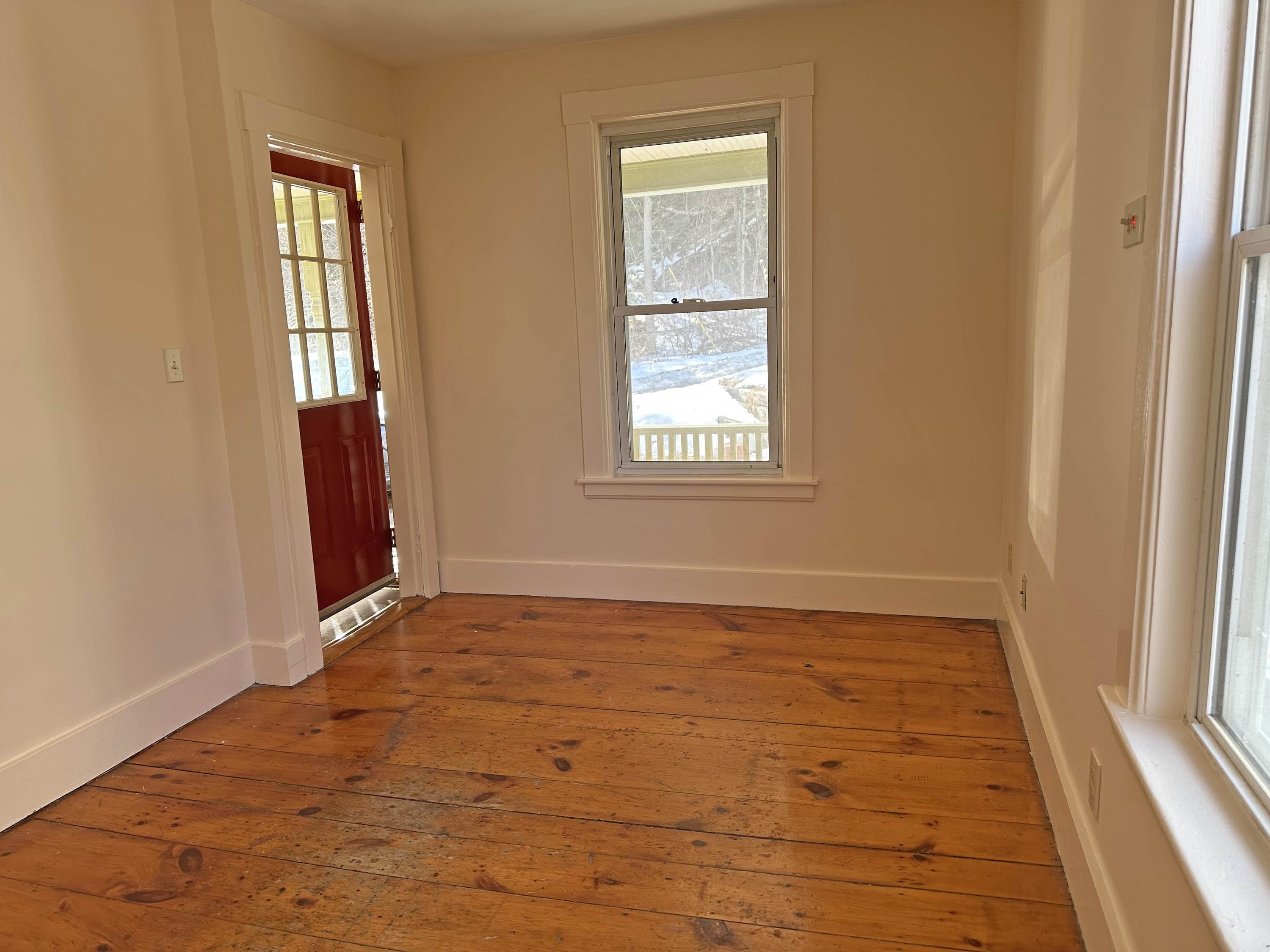 63 Hyde Street Rockingham, VT 05101 - Photo 3 of 14