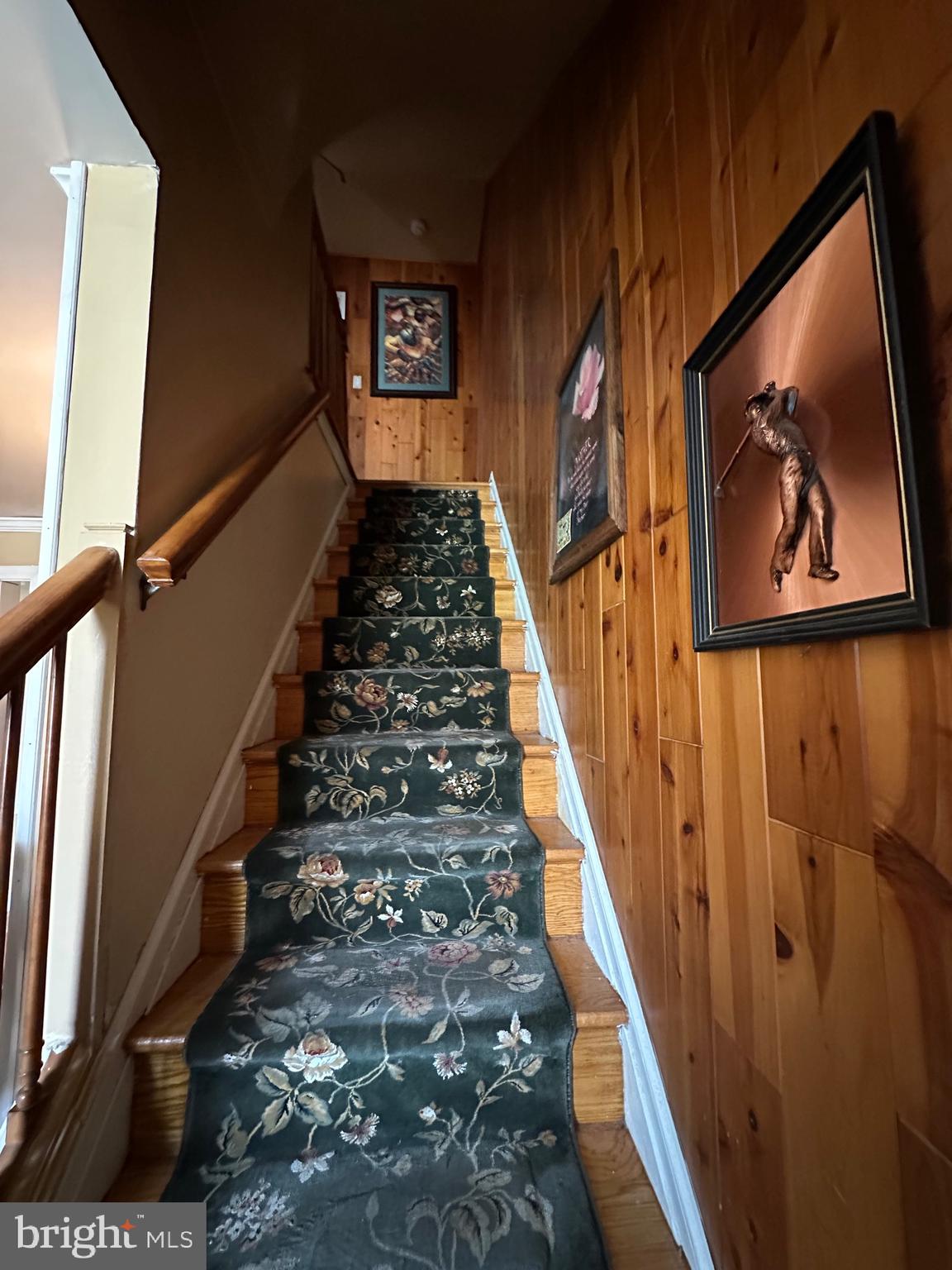 1808 Hillenwood Road Baltimore, MD 21239 - Photo 18 of 23 Stairway