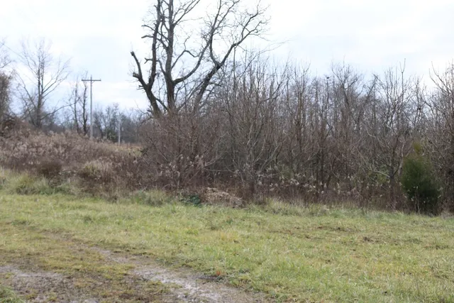 $2,450,000 | 8873 Highway 50, Aurora, IN 47001