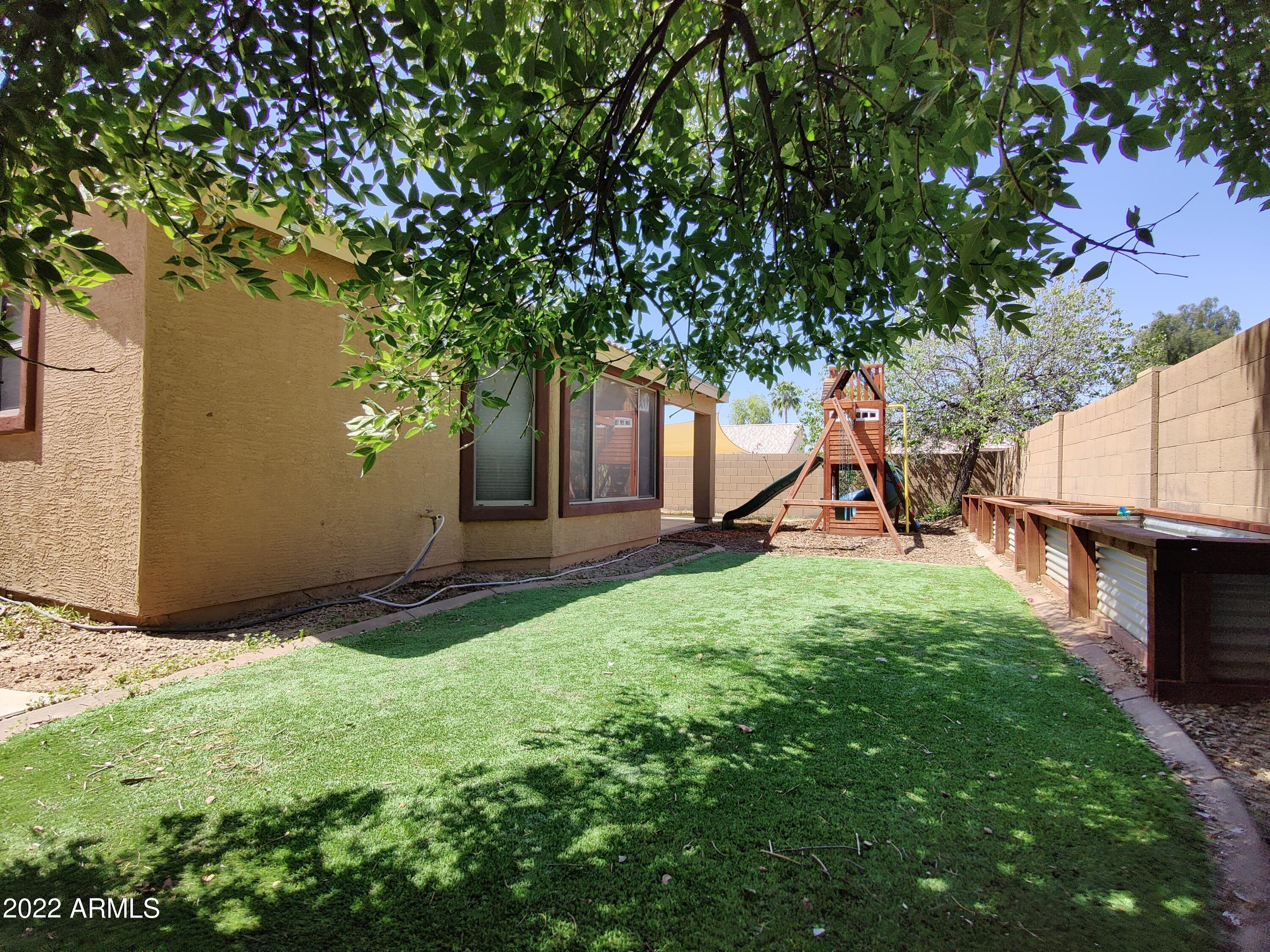 3242 East Bonanza Road Gilbert, AZ 85297 - Photo 20 of 23 Backyard