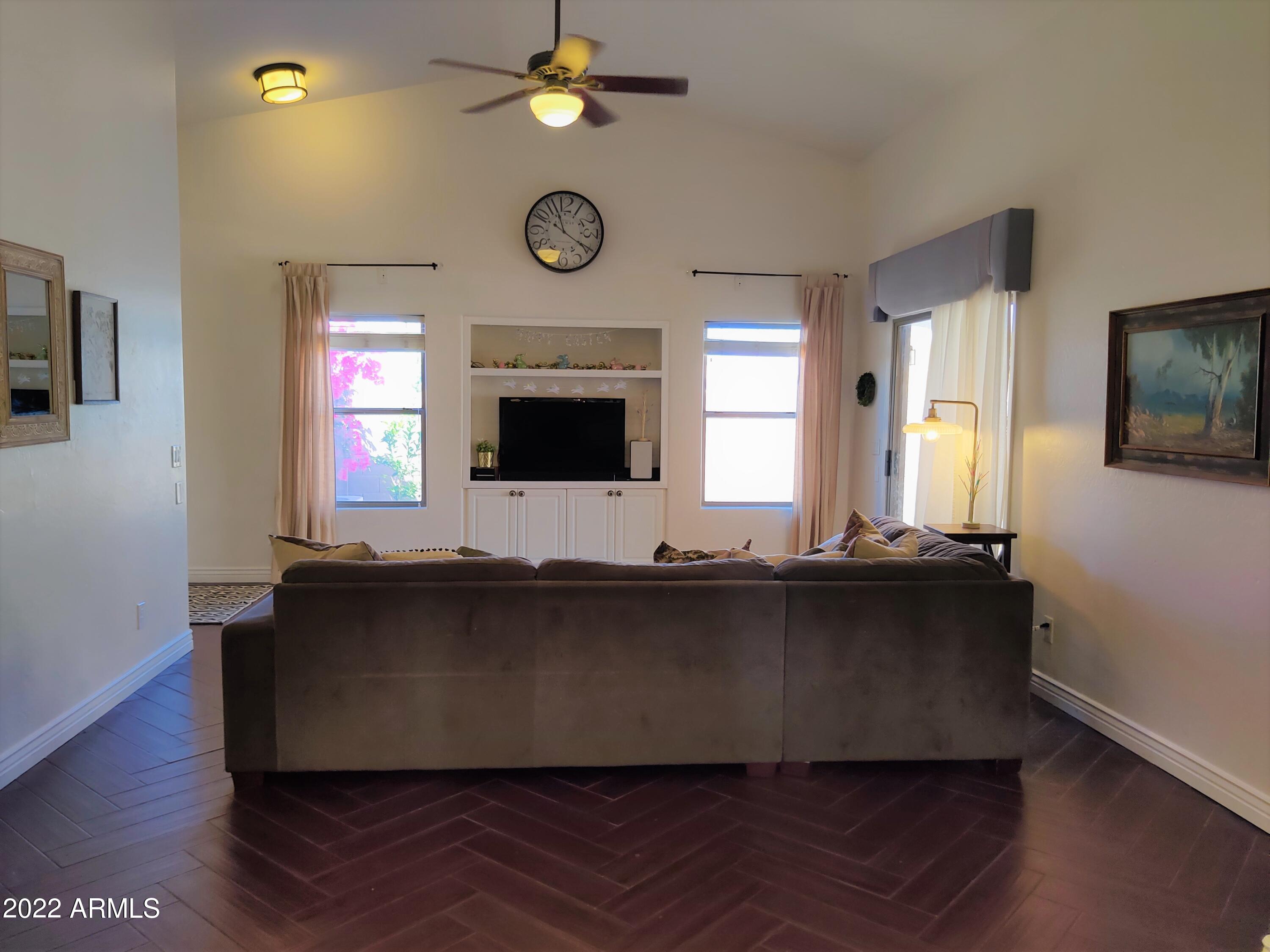 3242 East Bonanza Road Gilbert, AZ 85297 - Photo 9 of 23 Family Room