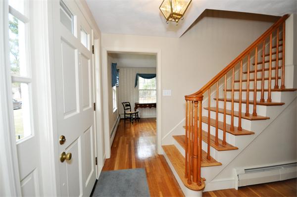 44 Agawam Road Acton, MA 01720 - Photo 2 of 15 Gallery Image 2
