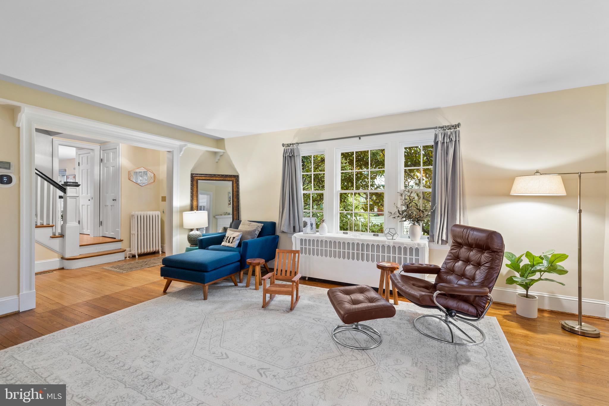 115 Hawthorn Road Baltimore, MD 21210 - Photo 11 of 51 Lots of light