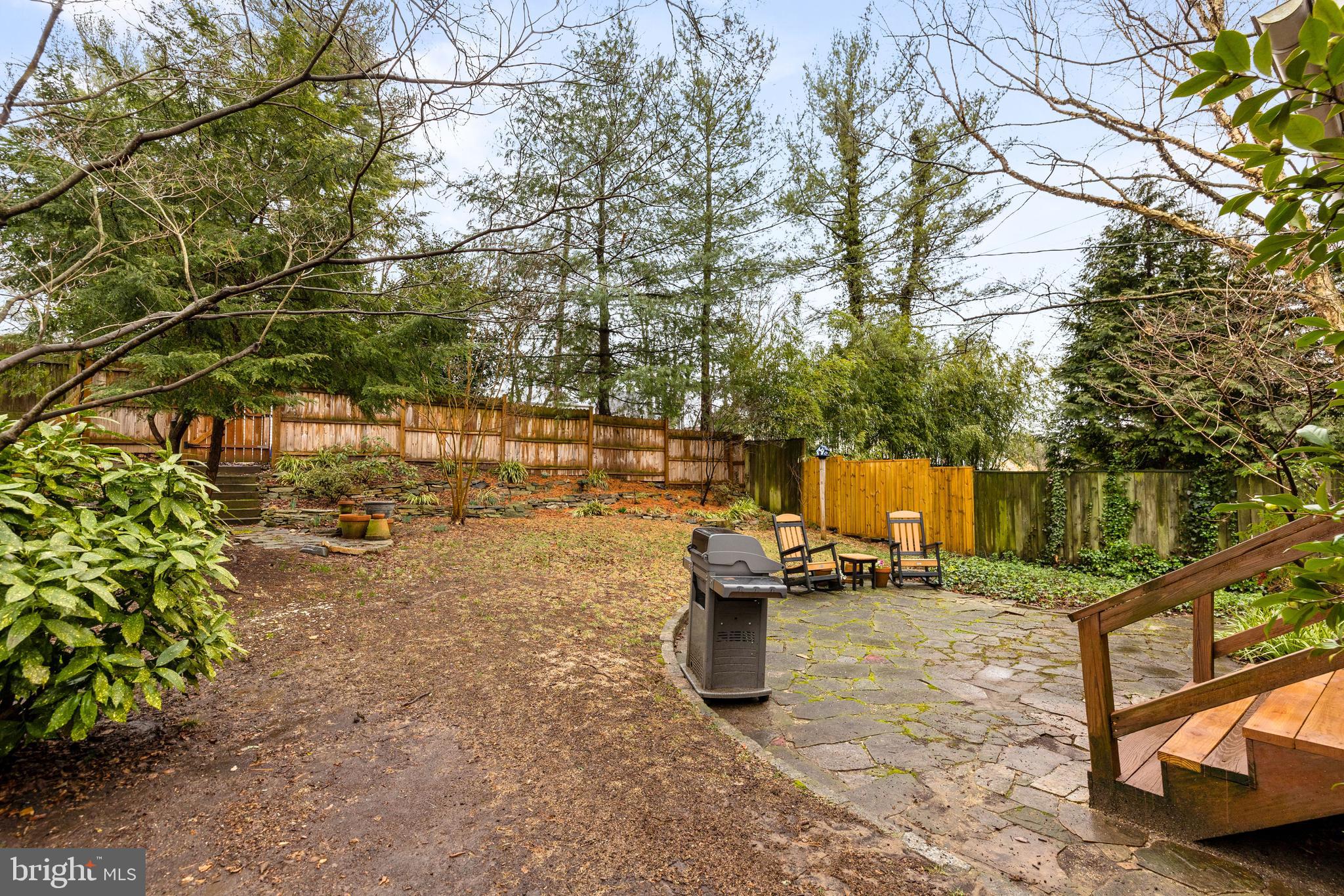 115 Hawthorn Road Baltimore, MD 21210 - Photo 47 of 51 Fenced in yard