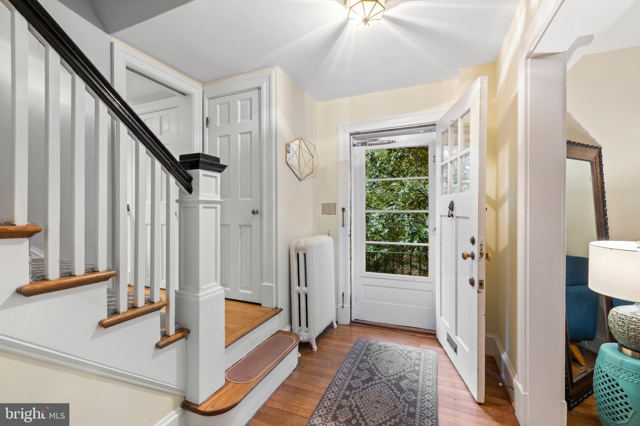 115 Hawthorn Road Baltimore, MD 21210 - Photo 5 of 51 Foyer