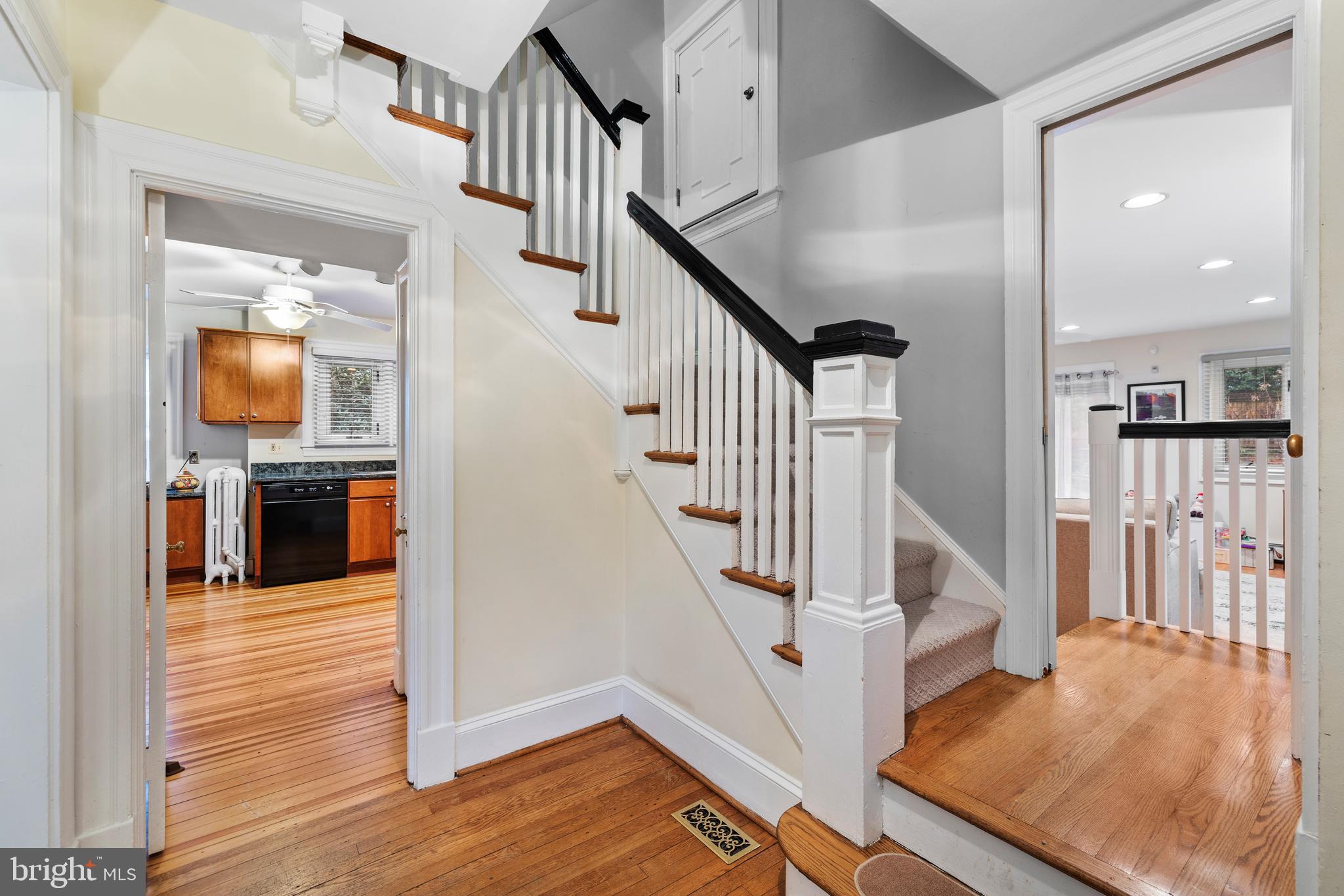 115 Hawthorn Road Baltimore, MD 21210 - Photo 7 of 51