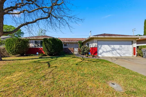 $495,000 | 1426 Auburn Way, Woodland, CA 95695