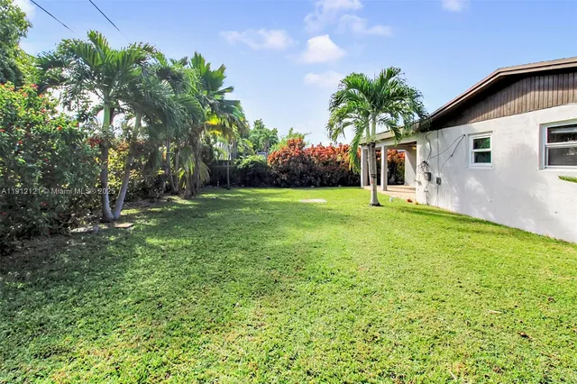 $650,000 | 19311 Southwest 118th Avenue, Miami, FL 33177