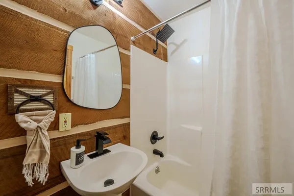 $587,000 | 4214 Old Highway 191, Island Park, ID 83429