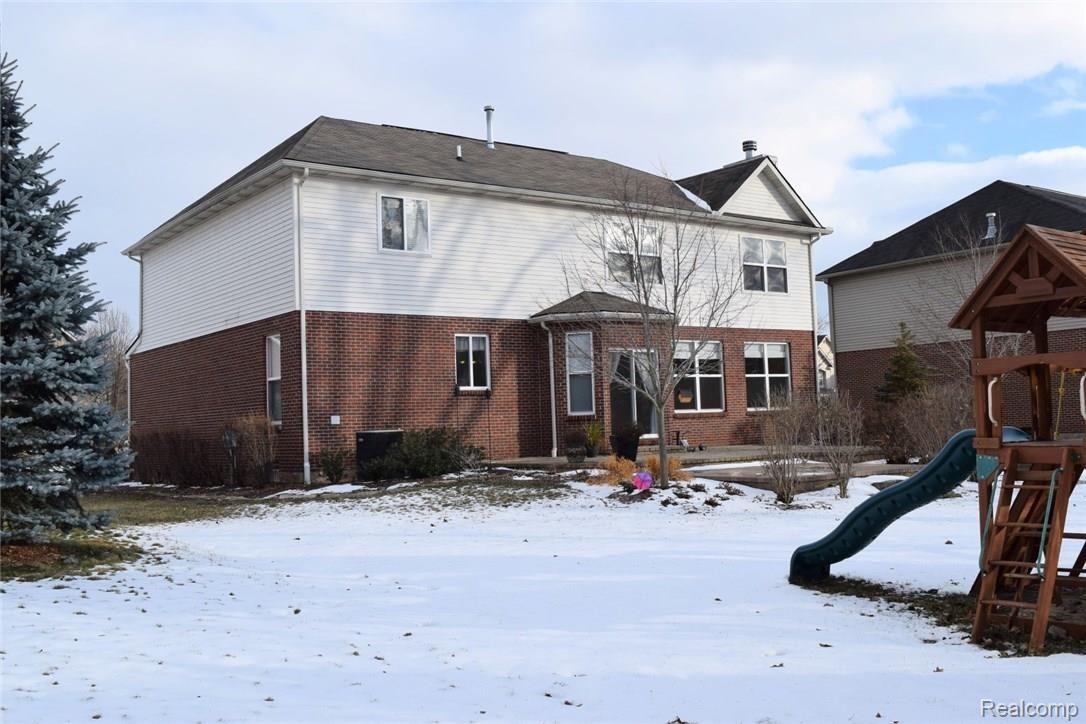 3382 Everett Drive Rochester, MI 48307 - Photo 88 of 92 RearElevation (1) (Large).JPG