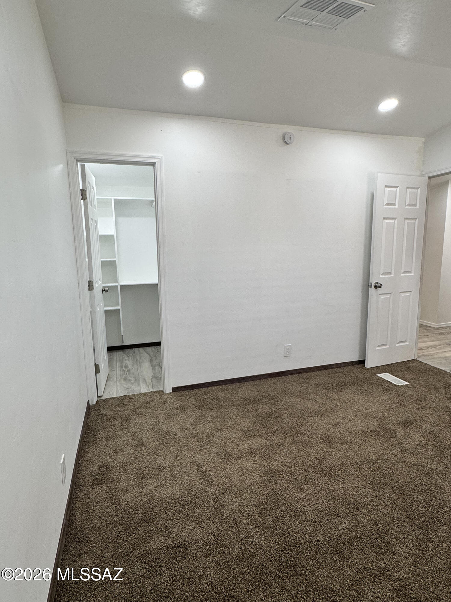 4675 South Harrison Road, Unit 88 Tucson, AZ 85730 - Photo 10 of 19 10_Room 2