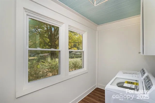 $2,100 | 2104 St Mark Street, Charlotte, NC 28216