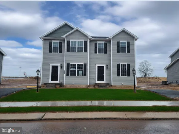 $275,775 | 3621 Fieldstone Drive, Dover, PA 17315