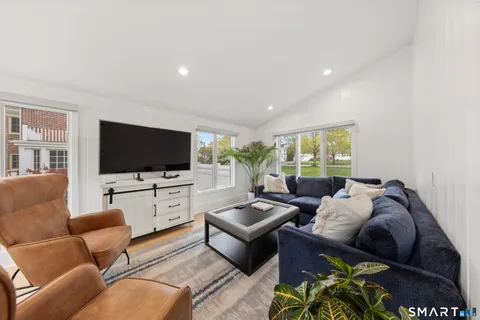 $1,850,000 | 1579 Shippan Avenue, Stamford, CT 06902