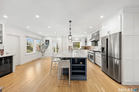 $1,850,000 | 1579 Shippan Avenue, Stamford, CT 06902