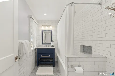 $1,850,000 | 1579 Shippan Avenue, Stamford, CT 06902