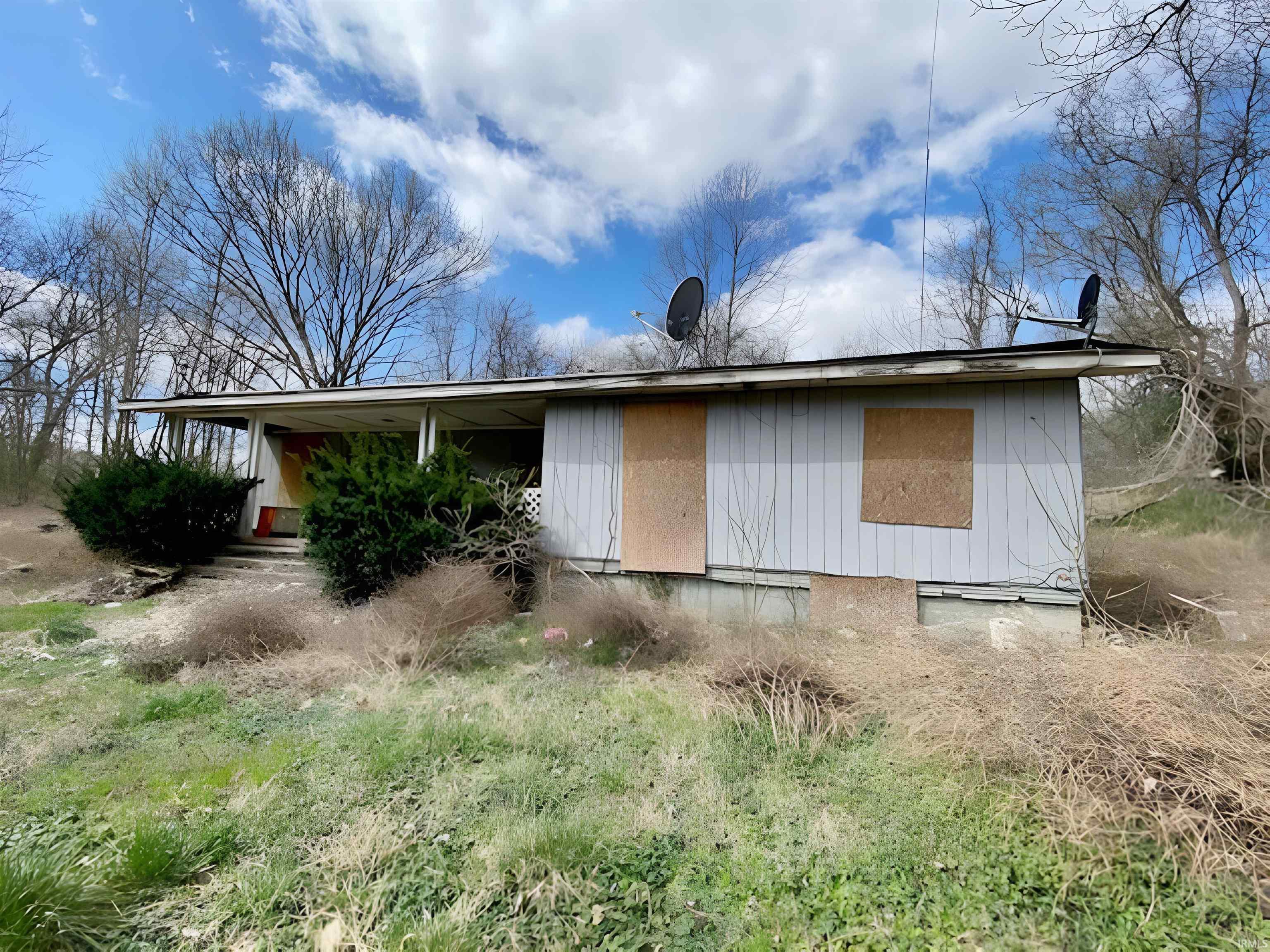 4845 Shady Road Cannelton, IN 47520 - Photo 1 of 10