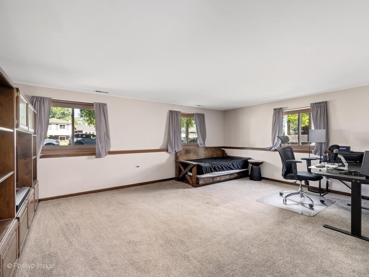 637 North Ellsworth Avenue Addison, IL 60101 - Photo 17 of 26