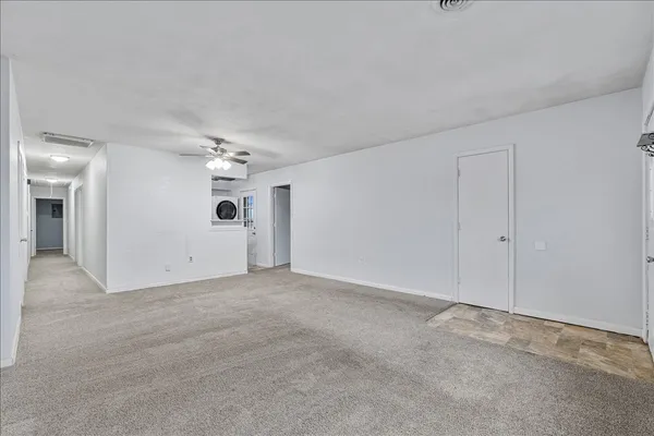 $1,100 | 925 2nd Avenue East, Milan, IL 61264