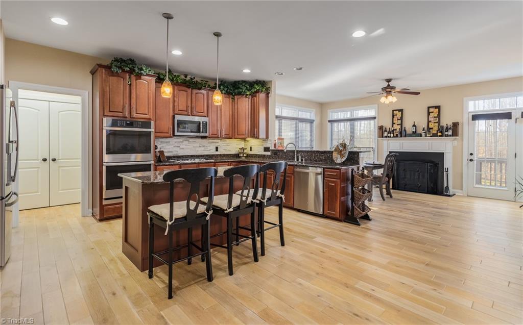 8609 Yvonne Court Oak Ridge, NC 27310 - Photo 12 of 50 Gallery Image 12