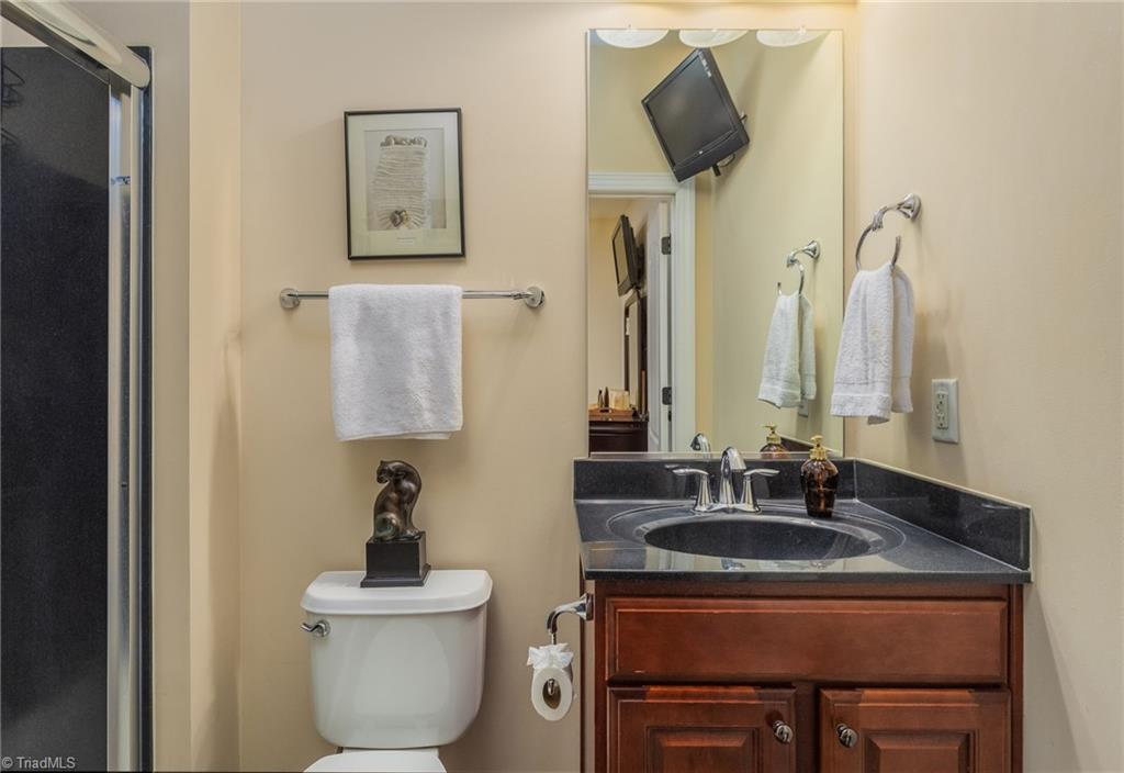 8609 Yvonne Court Oak Ridge, NC 27310 - Photo 24 of 50 Gallery Image 24