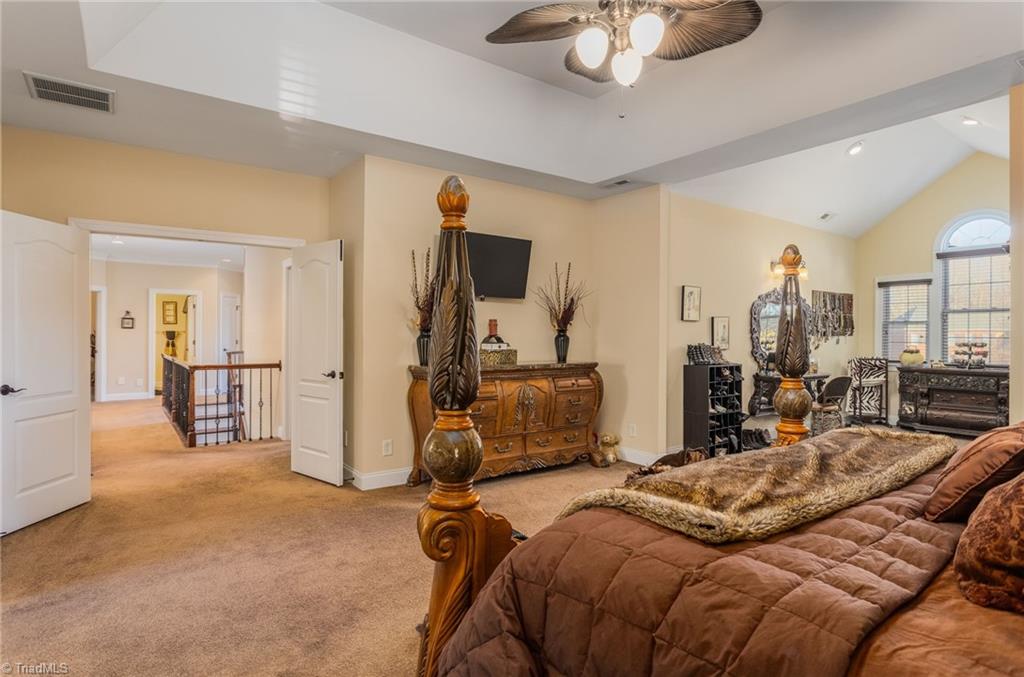 8609 Yvonne Court Oak Ridge, NC 27310 - Photo 27 of 50 Gallery Image 27