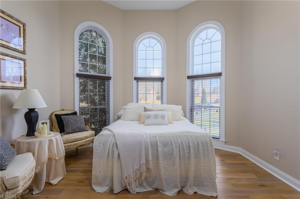 8609 Yvonne Court Oak Ridge, NC 27310 - Photo 6 of 50 Gallery Image 6