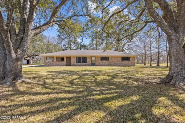 $247,500 | 5204 Northside Road, New Iberia, LA 70563