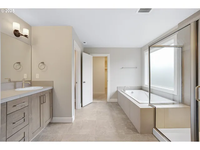 $650,000 | 1620 North Sweetgum Street, Canby, OR 97013