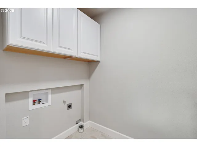 $650,000 | 1620 North Sweetgum Street, Canby, OR 97013