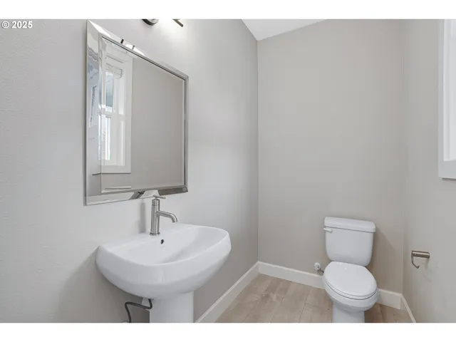 $650,000 | 1620 North Sweetgum Street, Canby, OR 97013