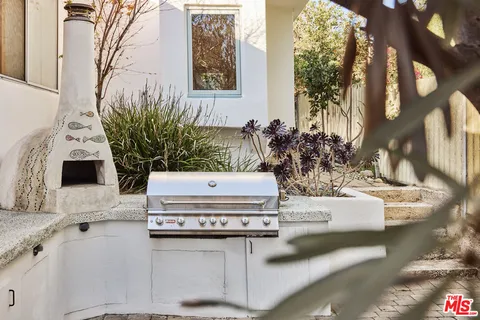 $4,175,000 | 3885 Rambla Orienta, Malibu, CA 90265