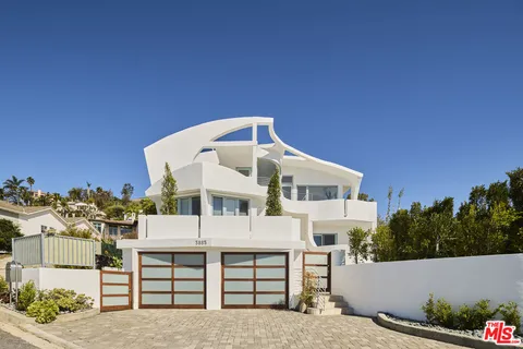 $4,175,000 | 3885 Rambla Orienta, Malibu, CA 90265