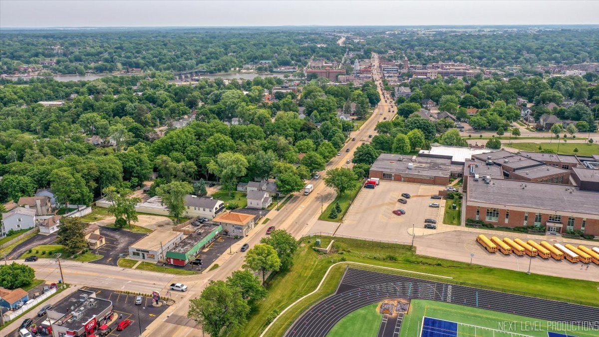 6-21 North 9th Street St. Charles, IL 60174 - Photo 7 of 23 an aerial view of residential houses with outdoor space