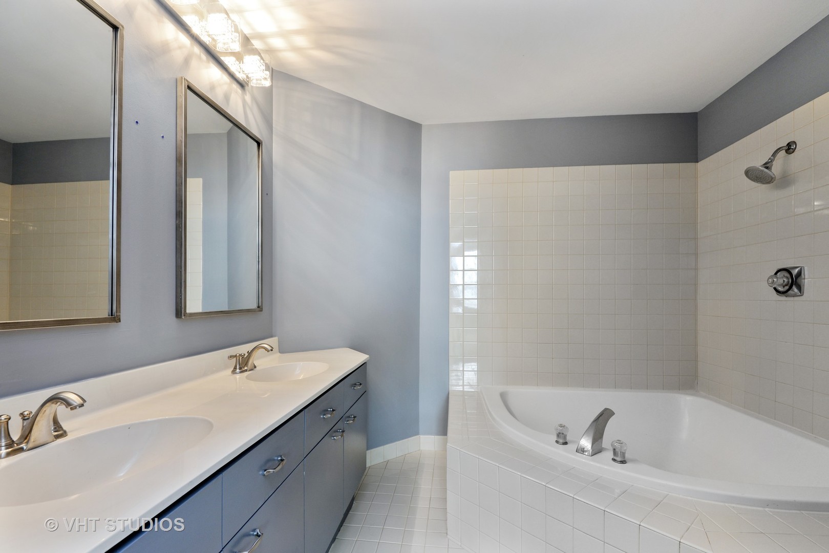 161 West Harrison Street, Unit 806 Chicago, IL 60605 - Photo 7 of 17