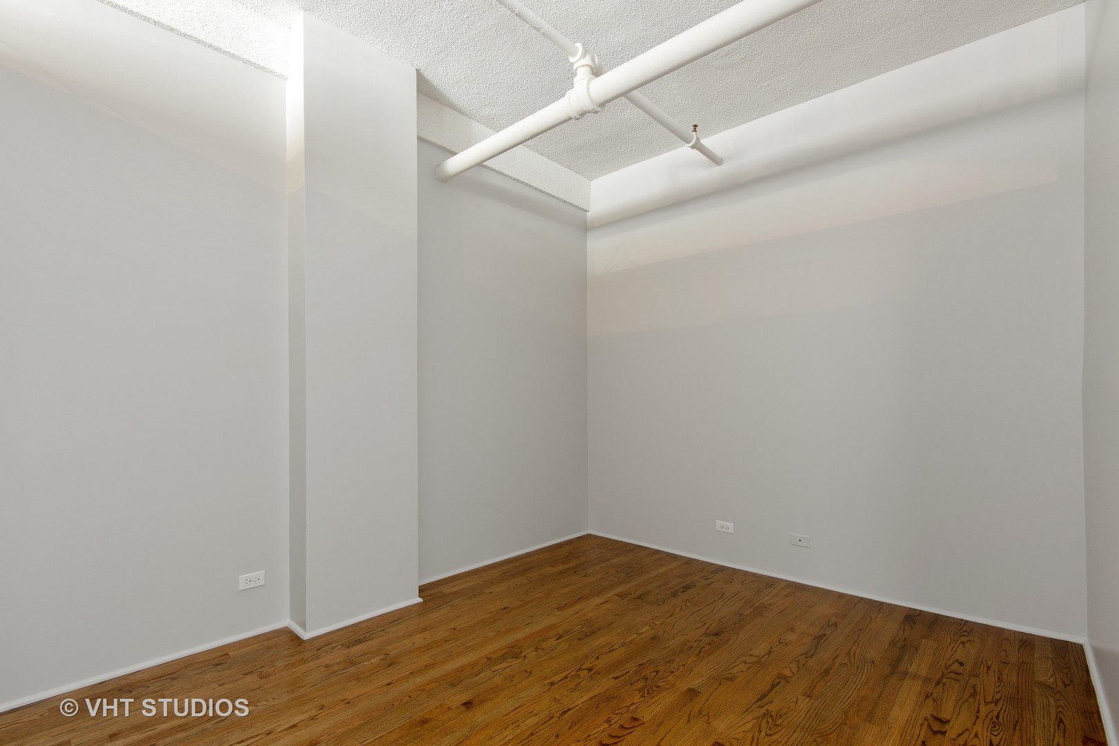 161 West Harrison Street, Unit 806 Chicago, IL 60605 - Photo 9 of 17
