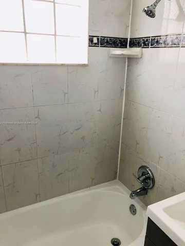 $1,700 | 23 Southeast 12th Street, Unit 22, Dania Beach, FL 33004