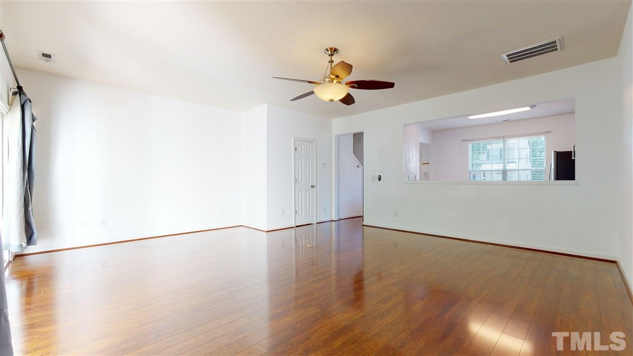 8224 Clasara Circle Raleigh, NC 27613 - Photo 4 of 30