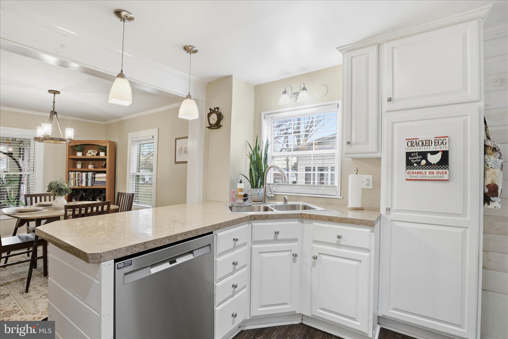 433 Elwyn Terrace Manheim, PA 17545 - Photo 16 of 39 Open kiitchen
Stainless steel appliances