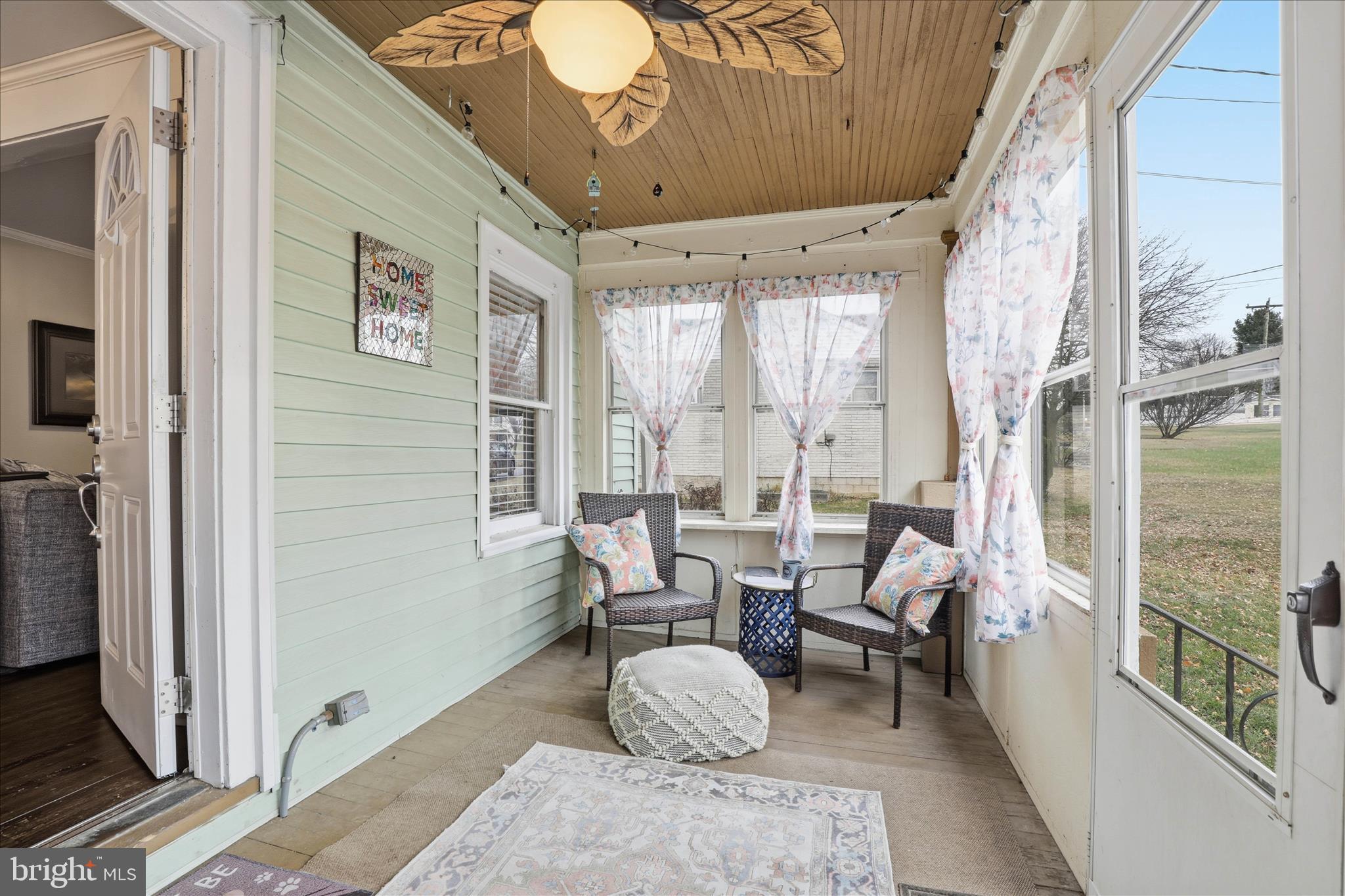 433 Elwyn Terrace Manheim, PA 17545 - Photo 5 of 39 Screened in front relaxing porch