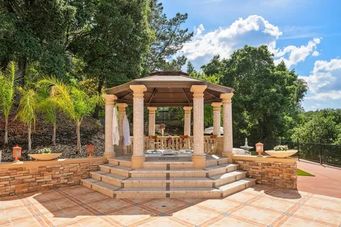 $8,498,000 | 16840 Cypress Way, Los Gatos, CA 95030