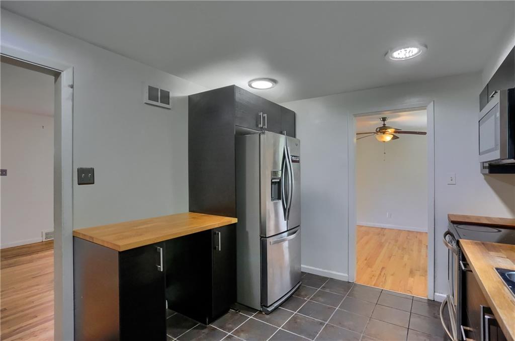 5504 Rippey Place Pittsburgh, PA 15206 - Photo 11 of 37 Gallery Image 11
