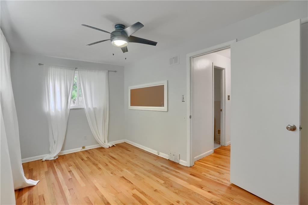 5504 Rippey Place Pittsburgh, PA 15206 - Photo 20 of 37 Gallery Image 20