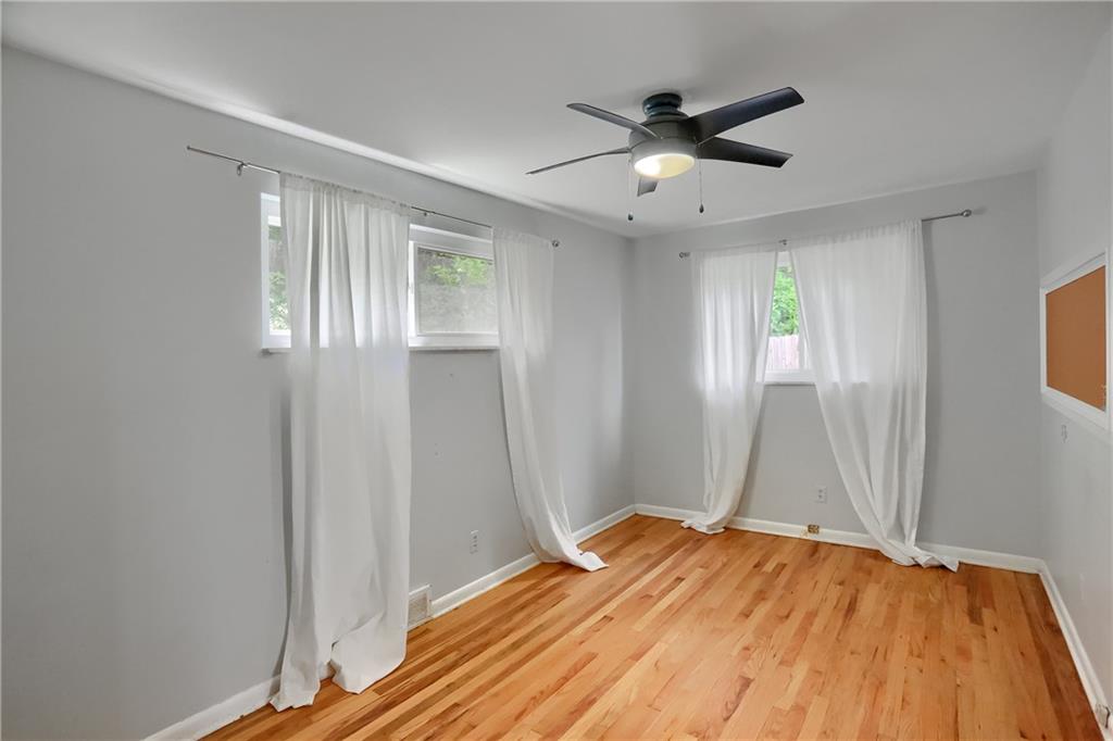 5504 Rippey Place Pittsburgh, PA 15206 - Photo 21 of 37 Gallery Image 21