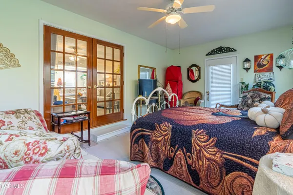 $443,800 | 19230 Sterling Drive, Abingdon, VA 24211