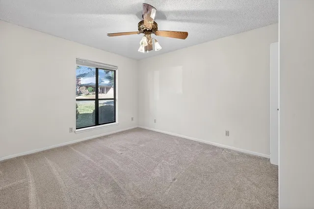 $305,000 | 1111 Hillside Drive, Athens, TX 75751