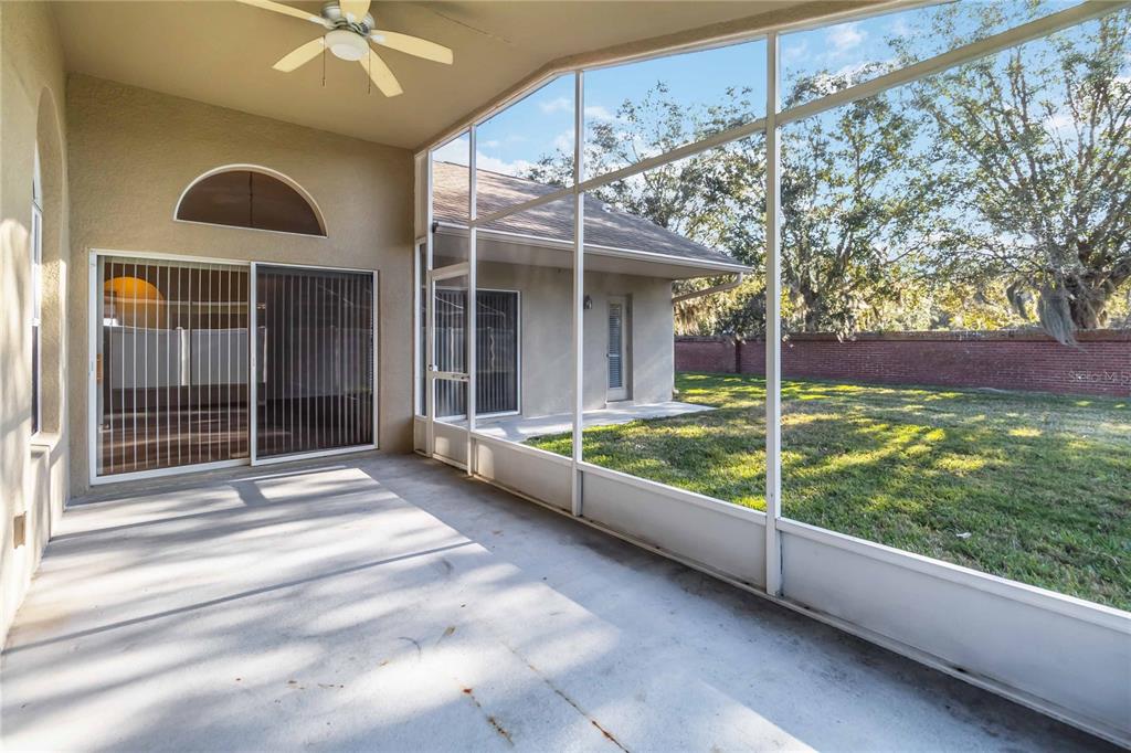 4136 Maidu Court St. Cloud, FL 34772 - Photo 31 of 40 a view of a living room and window